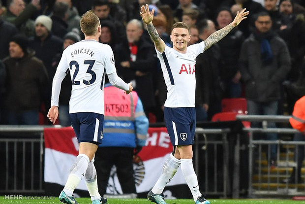 دیدار تیم های فوتبال تاتنهام و منچستریونایتد‎