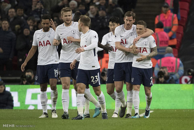 دیدار تیم های فوتبال تاتنهام و منچستریونایتد‎