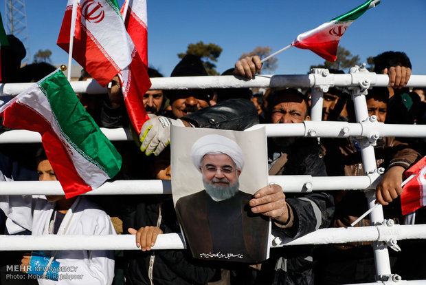 Ruhani'nin Kirman ziyaretinden kareler