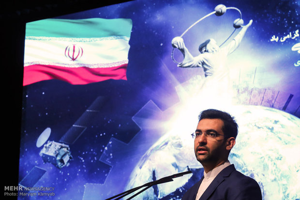 مراسم يوم الفضاء الوطني بإيران