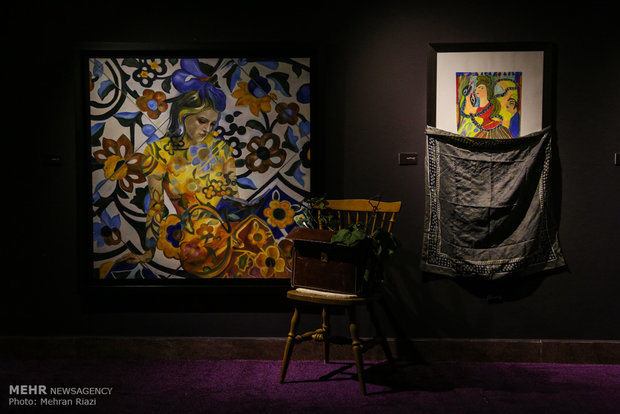 نمایشگاه دهمین جشنواره هنرهای تجسمی فجر