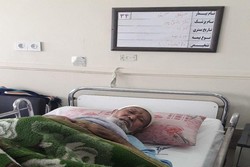 پیرمرد افغان با حمایت خیّرین عمل شد
