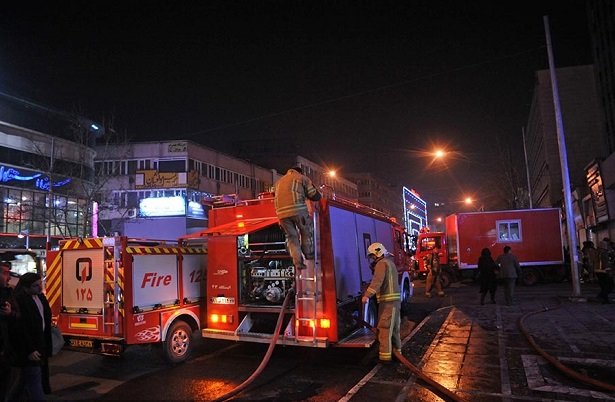 Tahran'da yangın: İkinci Plasco olayı kaygısı