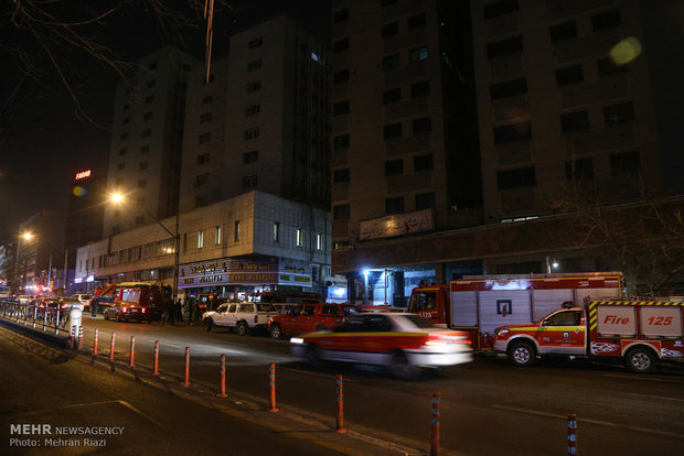 عملیات اطفا حریق شبانه ساختمان وزارت نیرو
