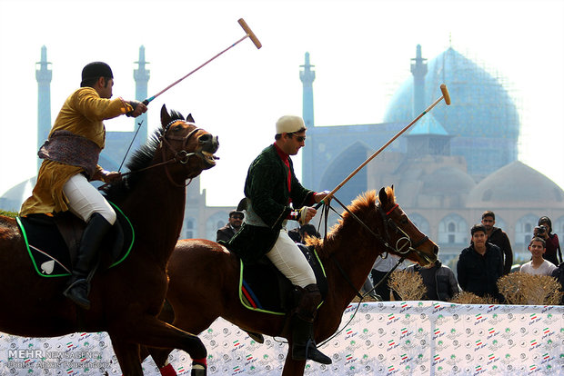  مسابقات عرض الخيول في اصفهان 