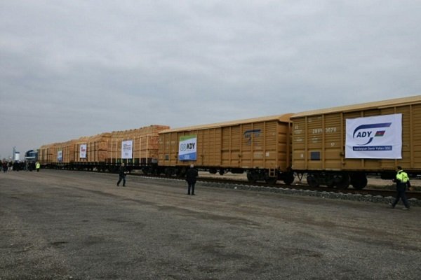 نخستین قطار باری جمهوری آذربایجان از خط ریلی آستارا وارد ایران شد 2 پایگاه خبری ججین پایگاه خبر ججین