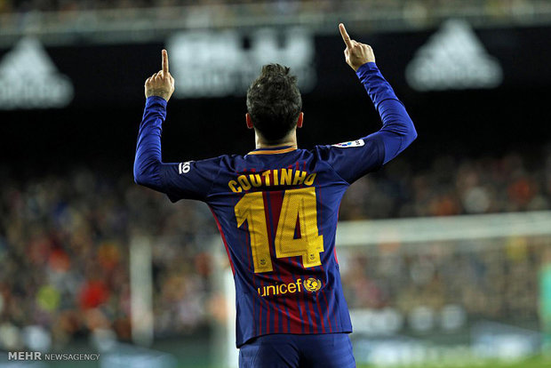 دیدار تیم های فوتبال والنسیا و بارسلونا‎