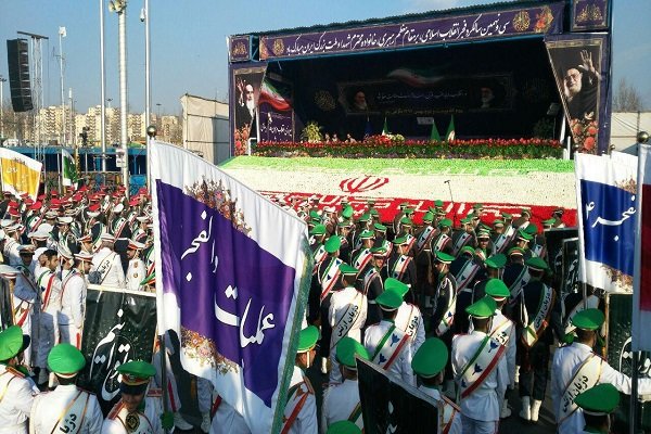 راهپیمایی بزرگداشت سی و نهمین سالگرد پیروزی انقلاب اسلامی آغاز شد