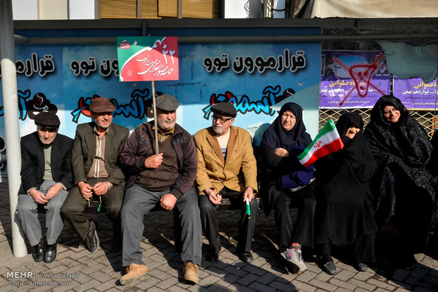 راهپیمایی یوم الله ۲۲ بهمن در گرگان