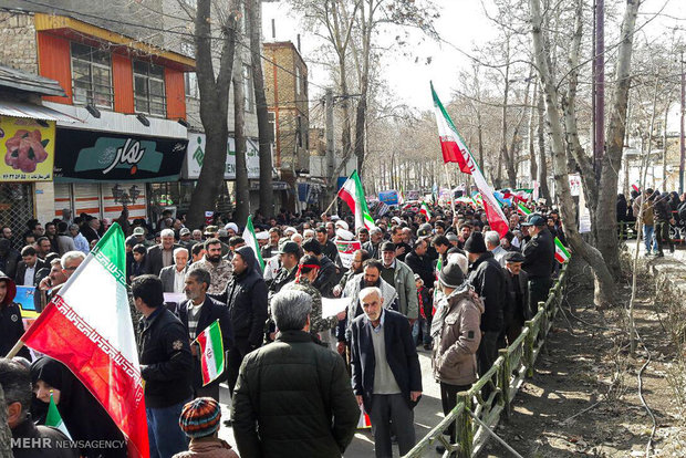 راهپیمایی یوم الله ۲۲ بهمن در دماوند / شمیم علاالدینی