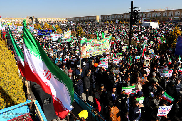 İsfahan’daki 11 Şubat yürüyüş töreninden görüntüler