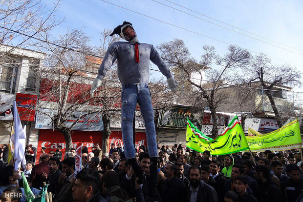 راهپیمایی یوم الله ۲۲ بهمن در بروجرد