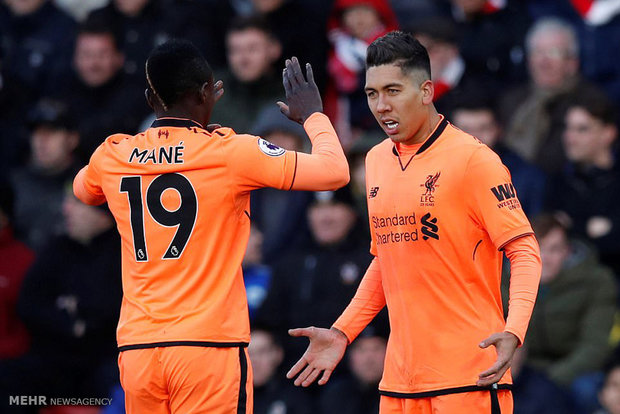 دیدار تیم های فوتبال ساوتهمپتون و لیورپول