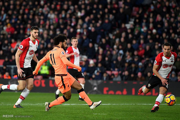 دیدار تیم های فوتبال ساوتهمپتون و لیورپول