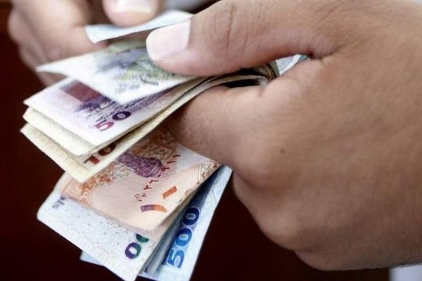 Purchasing Qatari rials from Iranian exporters kicks off