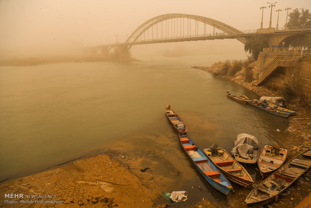 ۷ کانون تولید ریزگرد در خوزستان فعال هستند