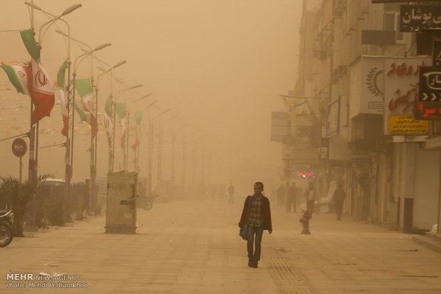 خوزستانی‌ها شنبه منتظر گرد و غبار باشند