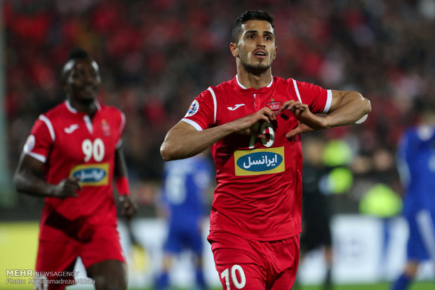 Persepolis, Nasaf Qarshi match in frames