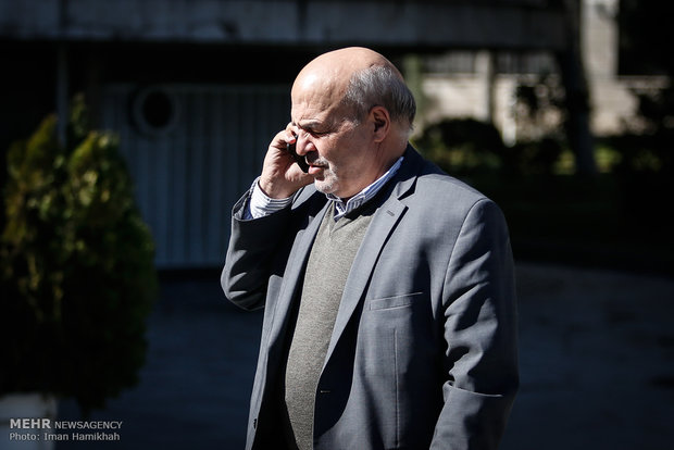 حاشیه جلسه ی هیئت دولت