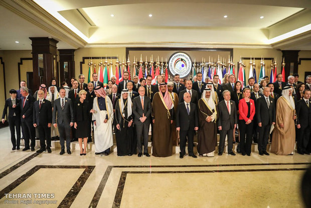 Iraq reconstruction conference held in Kuwait