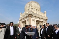 الرئيس الايراني يزور الآثار التاريخية في مدينة حيدر آباد الهندية