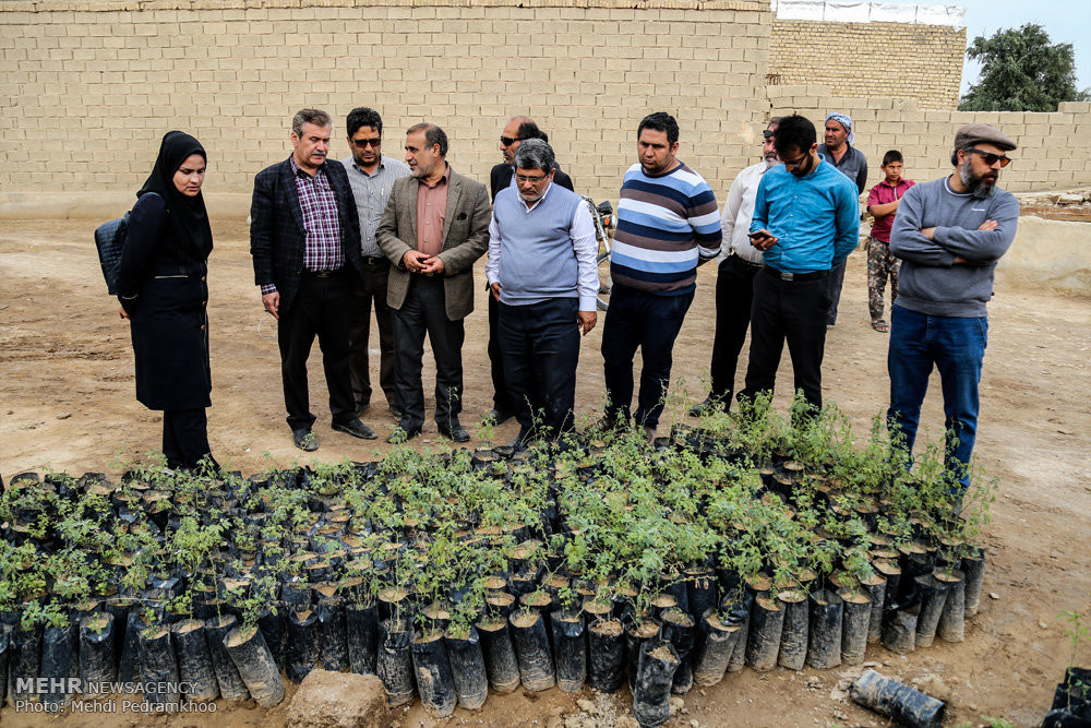بازدید خبرنگاران از کانون فوق بحرانی ریزگردها
