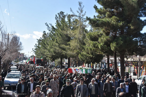 تشییع پیکر مطهر شهید «محمدحسن جلی» در شهرضا‎