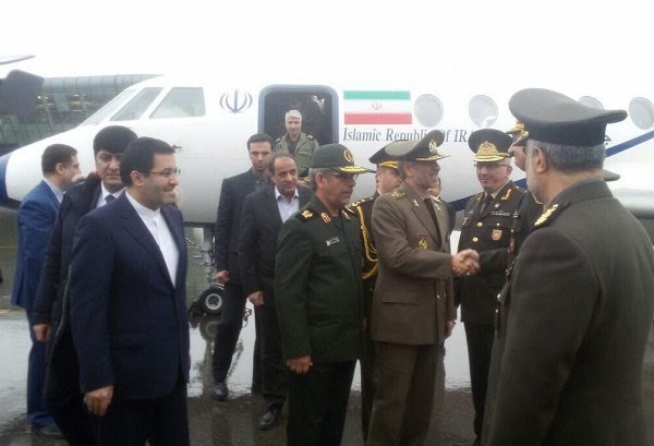 Iranian MinDef arrives in Baku