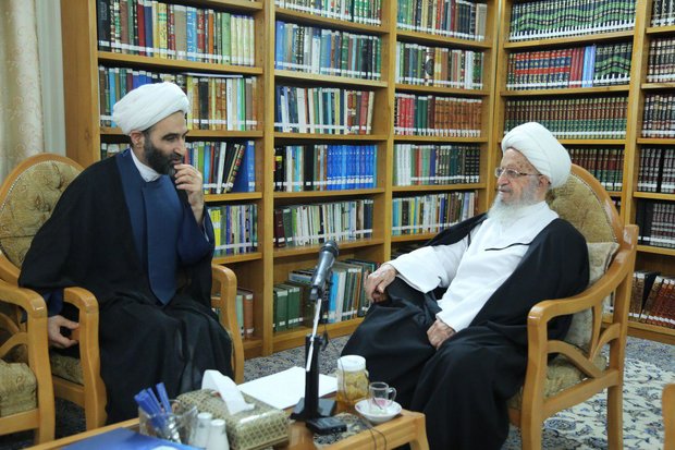 فرهنگ ناب اسلامی باید بر همه فعالیت‌ها و مباحث علمی حکمفرما باشد