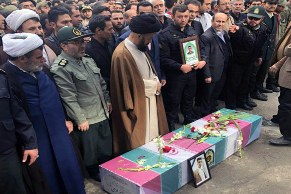پیکر سرباز شهید مدافع وطن «رضا مرادی علمدار» در شهر قدس تشییع شد