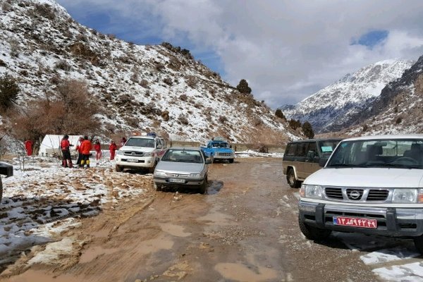 عملیات نمونه برداری پیکرهای انتقال یافته به پزشکی قانونی آغاز شد