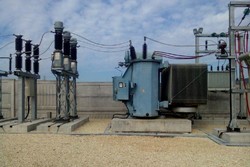 ۷۵ درصد تجهیزات و لوازم برق فشار قوی کشور در زنجان تولید می‌شود