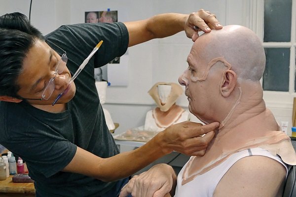 تصویری از چرچیل برنده جایزه گریم و چهره‌آرایی آمریکا شد