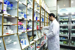 خطر ورشکستگی صنعت دارویی کشور/ بهترین روش اصلاح قیمت دارو