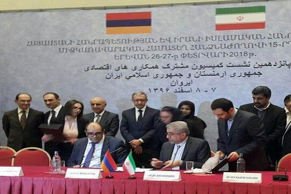 Iran, Armenia ink four economic, customs, sports agreements