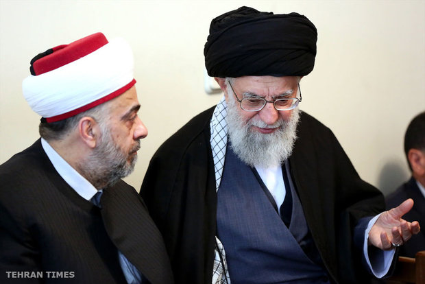 Ayatollah Khamenei meet with Syrian Minister of Endowment