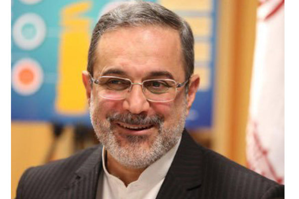 مدیران و معلمان مدارس خارج از کشور چهره خوبی از ایران ترسیم کنند