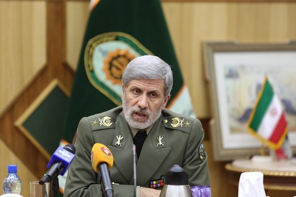 وزير الدفاع الإيراني: أمريكا خصصت 500 مليار دولار لزعزعة أمن المنطقة واستقرارها
