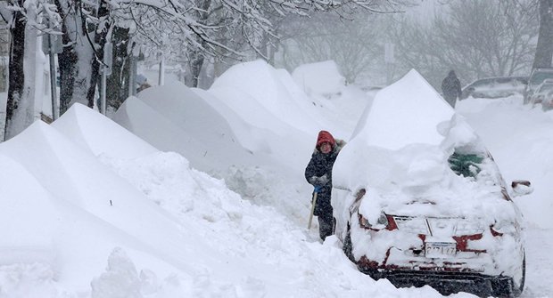 عاصفة ثلجية تضرب 15 ولاية أميركية