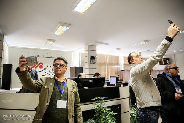 Syrian journalists visit Mehr News Agency, Tehran Times HQs