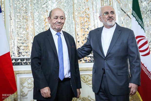 FM Zarif meets French counterpart Le Drian in Tehran