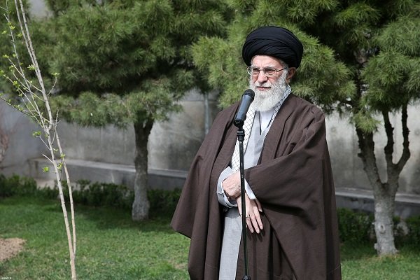 رہبر معظم کی تہران میں باغات کے تحفظ کو یقینی بنانے پر تاکید