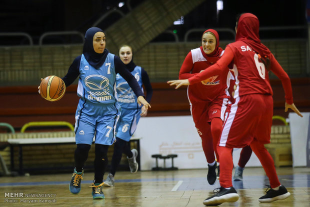 İran Kadınlar Basketbol Süper Ligi'nden kareler