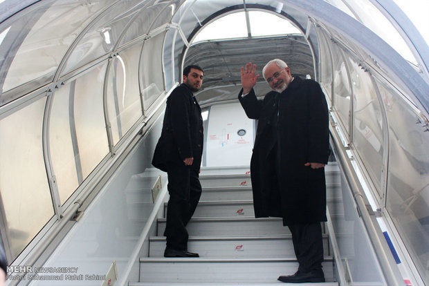 Zarif leaves for Tajikistan to attend ECO meeting of FMs