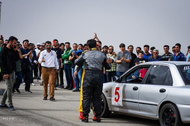 İran'daki ralli yarışlarından kareler