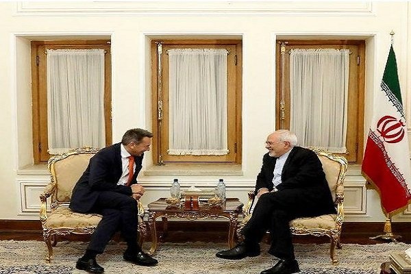 Zarif, Red Cross chief discuss humanitarian crises in Syria, Yemen