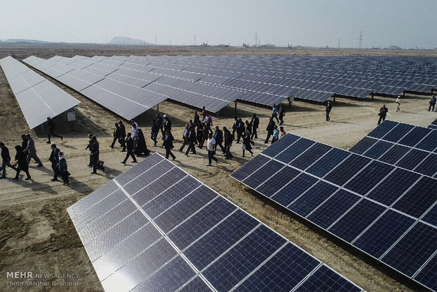 افتتاح محطة توليد الطاقة الشمسية بسعة 10 ميجاوات في جزيرة قشم