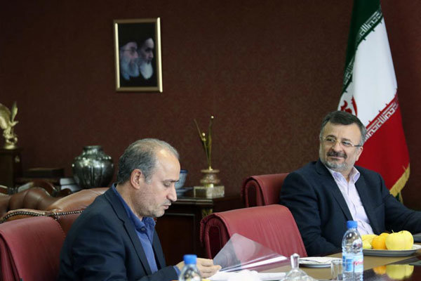 نتیجه اجتماعی عملکرد فوتبال با میلیاردها تومان هم به دست نمیآید محمدرضا داورزنی و مهدی تاج
