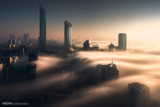 ابوظبی در میان ابرها‎