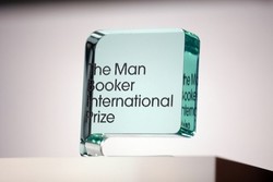 نویسنده ایرانی نامزد جایزه بوکر شد/ ۳نویسنده برای اولین بار نامزد شدند